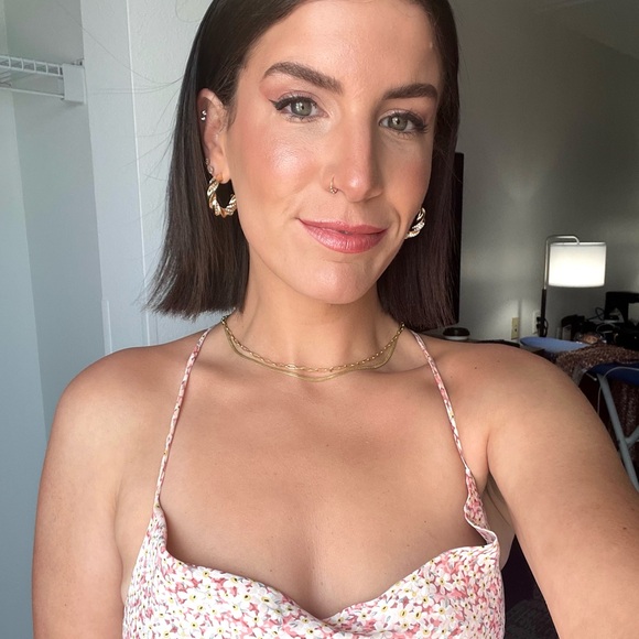 Meet your Posher, Rachel - Picture 5 of 9